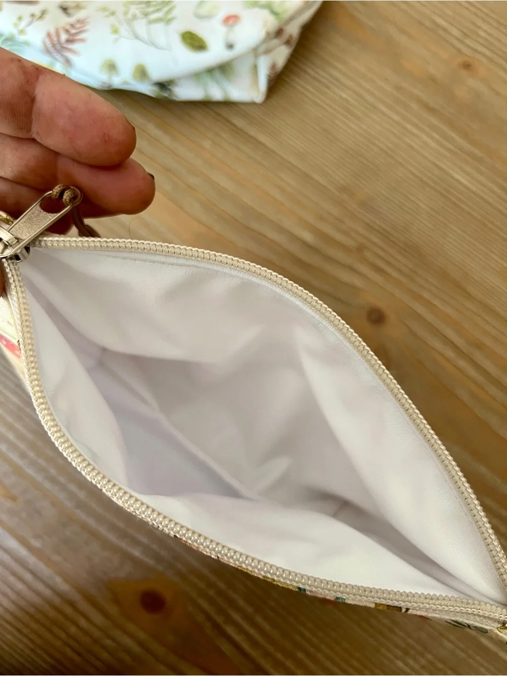 Handmade Mushroom Travel & Cosmetic Zipper Pouche